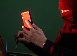 “iPhone” istifadəçilərinə xəbərdarlıq: Cihazlar bloklanır, pul tələb olunur