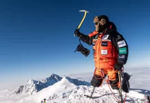 46 yaşlı hərbçi dünya rekorduna imza atdı: İki ayağı olmayan ilk alpinist