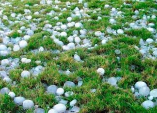 Laçından sonra Şuşaya da dolu düşdü