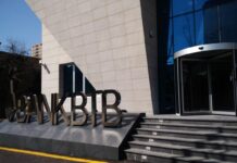 Ramiz Mehdiyevin bankı bağlandı