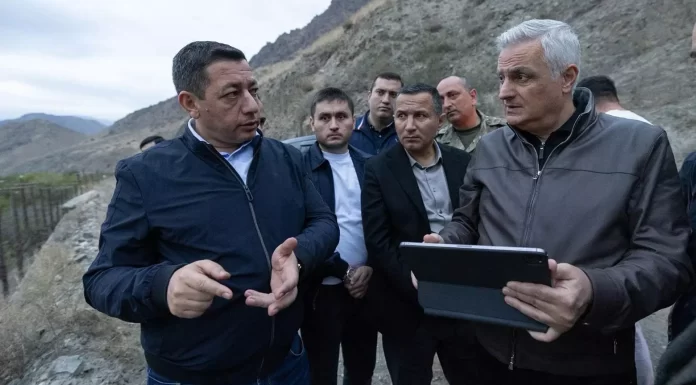 Erməni nazirlər Zəngəzur dəhlizinə görə Sünikə gəldilər – Tikinti başlayır?